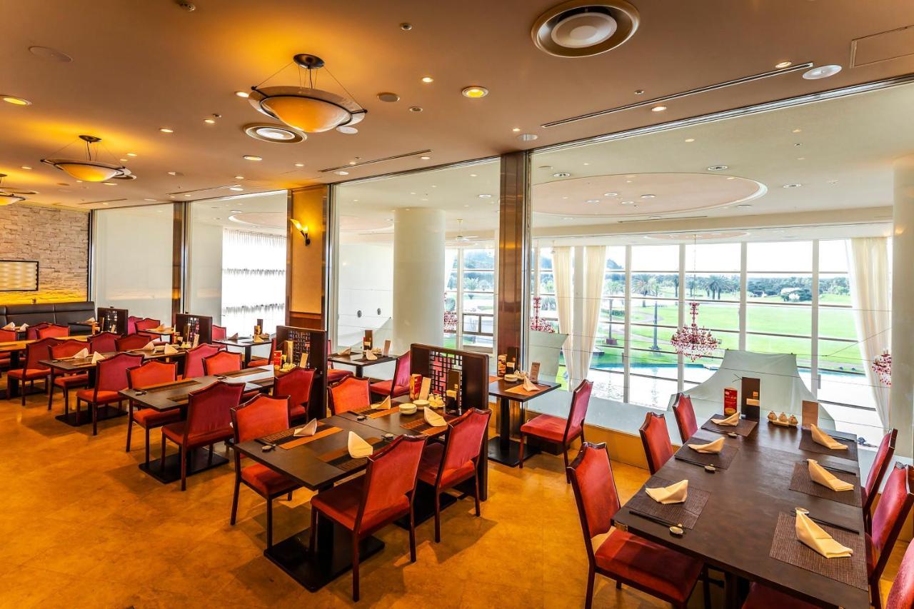 Ana Holiday Inn Resort Miyazaki By Ihg Exterior photo