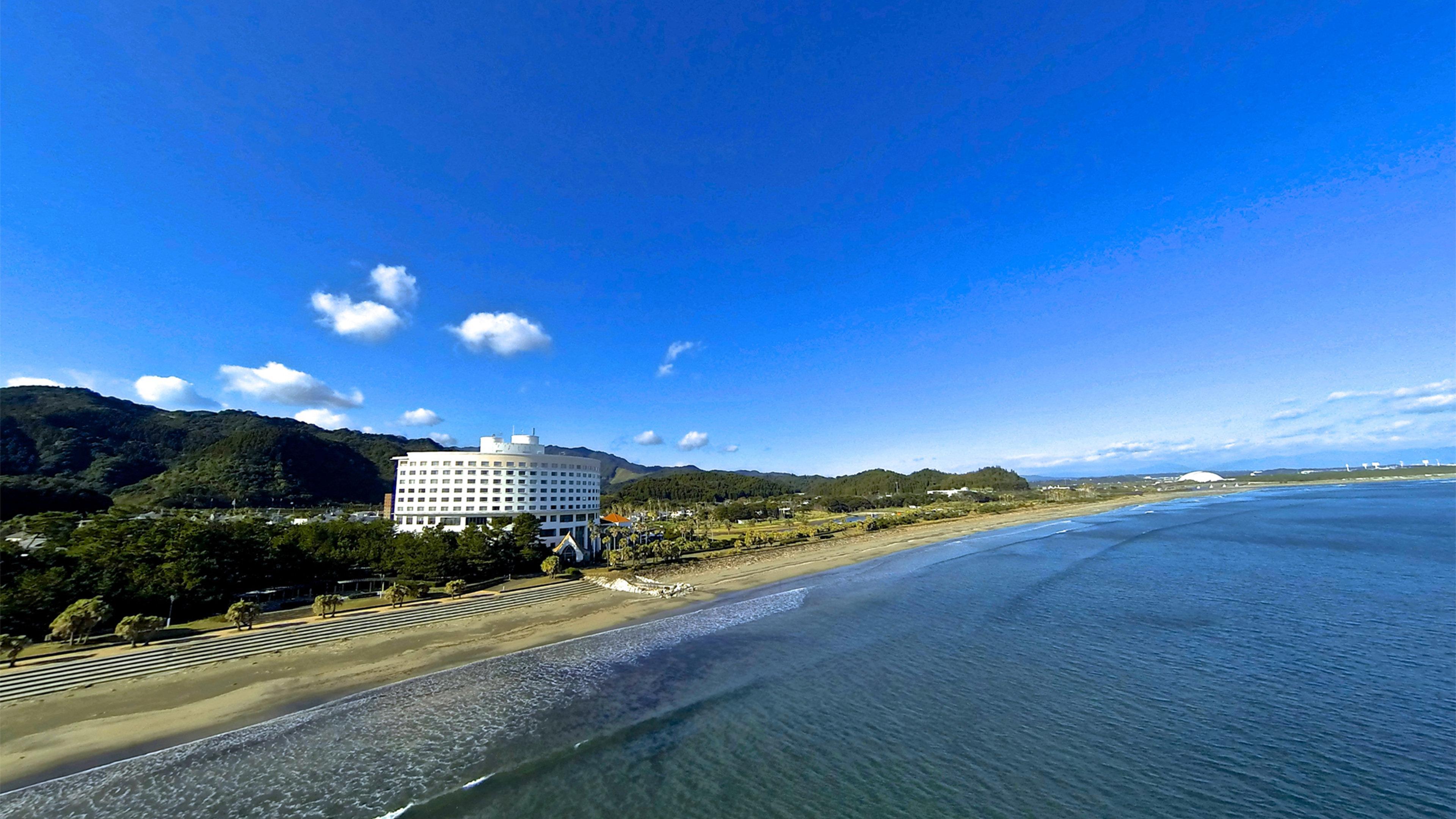 Ana Holiday Inn Resort Miyazaki By Ihg Exterior photo